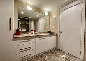 شقة 2+1 مع إطلالة جميلة على البحر