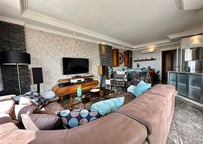 شقة 2+1 مع إطلالة جميلة على البحر