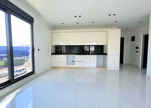 شقة 2 + 1 في منطقة أوبا