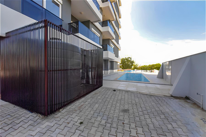 شقق في مجمع جديد في حي أفسالار  شقق في مجمع جديد في حي أفسالار