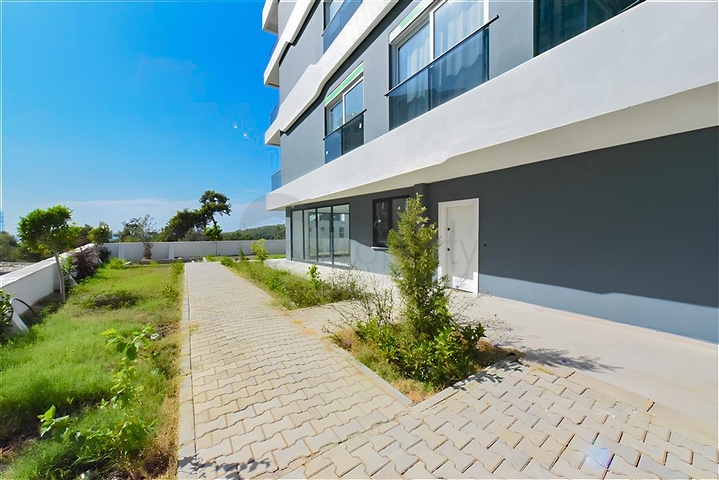 شقق في مجمع جديد في حي أفسالار  شقق في مجمع جديد في حي أفسالار