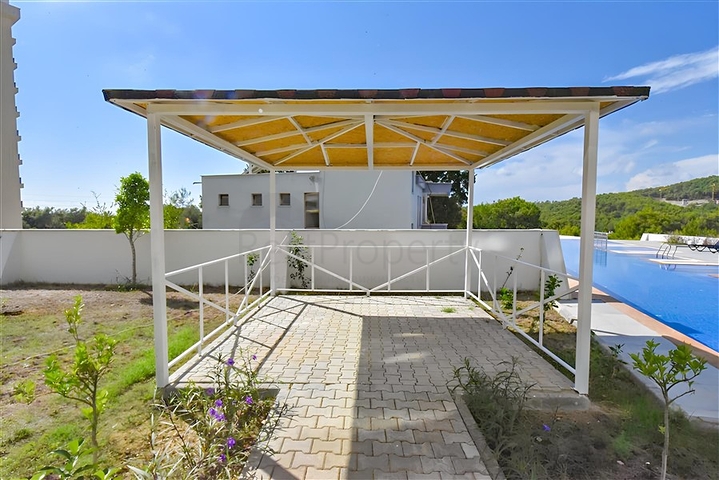 شقق في مجمع جديد في حي أفسالار  شقق في مجمع جديد في حي أفسالار