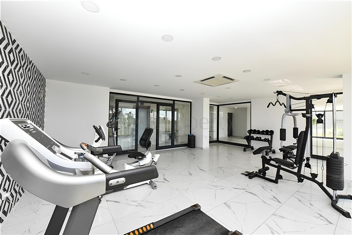 شقق في مجمع جديد في حي أفسالار  شقق في مجمع جديد في حي أفسالار