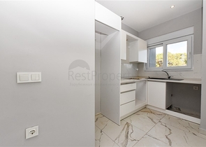 شقق في مجمع جديد في حي أفسالار  شقق في مجمع جديد في حي أفسالار