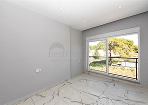 شقق في مجمع جديد في حي أفسالار  شقق في مجمع جديد في حي أفسالار