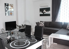 شقق بتصاميم مختلفة ضمن مجمع حديث في افسلار 