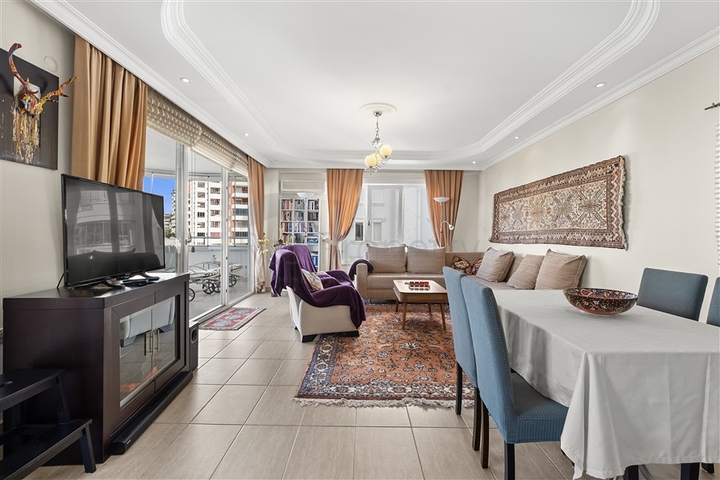 شقة مفروشة 2 + 1 في أحد مجمعات سيكجيلي السكنية