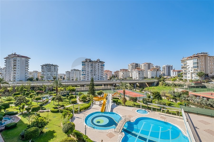 شقة مفروشة 2 + 1 في أحد مجمعات سيكجيلي السكنية