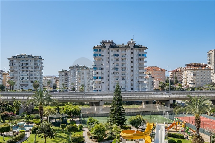 شقة مفروشة 2 + 1 في أحد مجمعات سيكجيلي السكنية