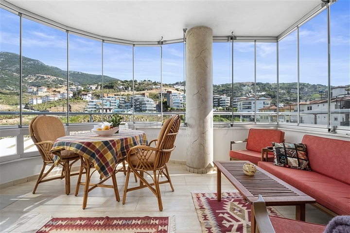 شقة مفروشة 2 + 1 في أحد مجمعات سيكجيلي السكنية