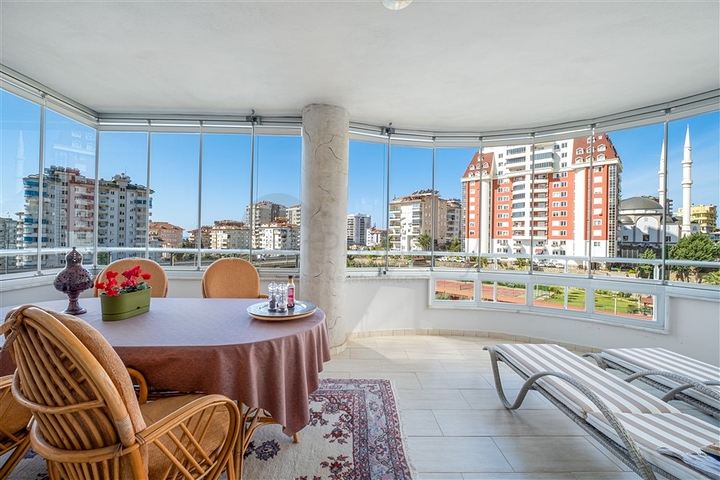 شقة مفروشة 2 + 1 في أحد مجمعات سيكجيلي السكنية