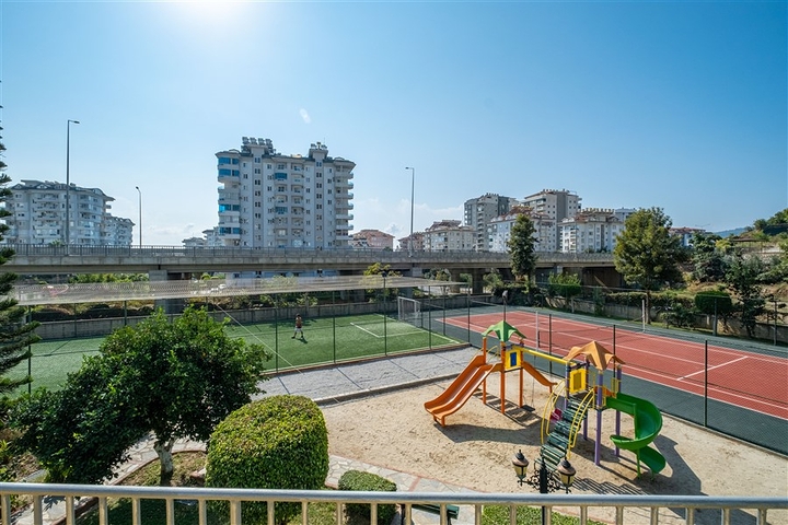 شقة مفروشة 2 + 1 في أحد مجمعات سيكجيلي السكنية