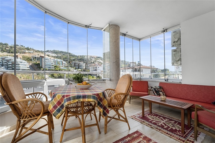 شقة مفروشة 2 + 1 في أحد مجمعات سيكجيلي السكنية