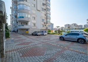 شقة مفروشة 2 + 1 في أحد مجمعات سيكجيلي السكنية