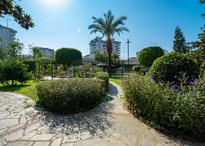 شقة مفروشة 2 + 1 في أحد مجمعات سيكجيلي السكنية