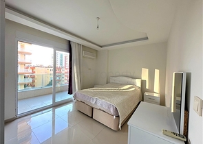 1 + 1 شقة مفروشة 250 متر من البحر