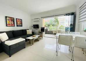 شقة 100 متر من البحر مع تخطيط 1 + 1 في منطقة النخبة من أوبا