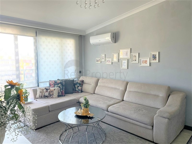 بنتهاوس 4 + 1 في وسط ألانيا على مسافة قريبة من البحر