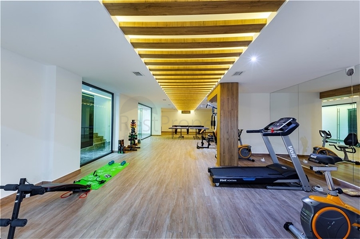 شقة فسيحة 3 + 1 في وسط ألانيا