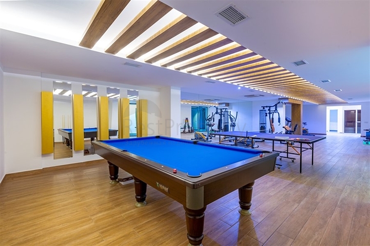 شقة فسيحة 3 + 1 في وسط ألانيا