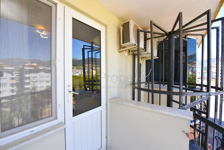 شقة 2 + 1 في منطقة أوبا