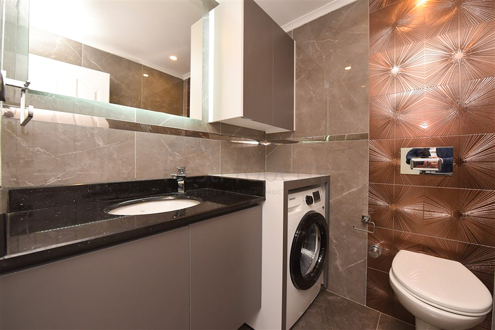 شقة 2 + 1 في منطقة أوبا