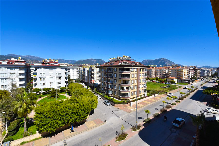 شقة 2 + 1 في منطقة أوبا