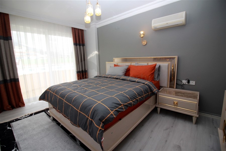 بنتهاوس واسع 3 + 1 في منطقة محمودلار