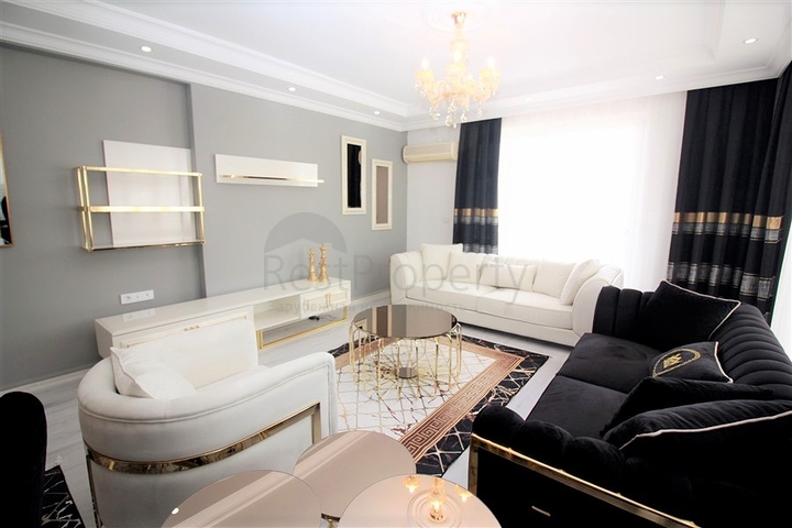 بنتهاوس واسع 3 + 1 في منطقة محمودلار