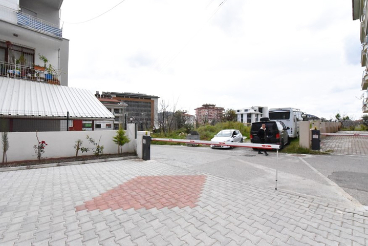 بنتهاوس واسع مطل على البحر في وسط ألانيا