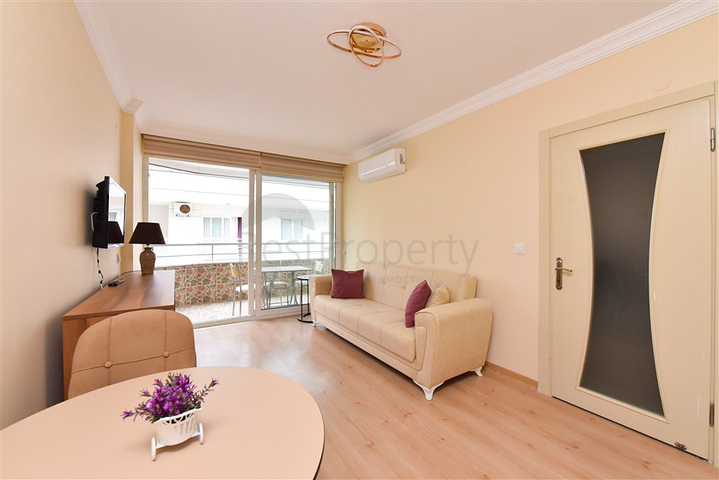 شقة 1+1 في منطقة أوبا على بعد 550 متر فقط من البحر 