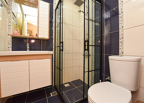 شقة 1+1 في منطقة أوبا على بعد 550 متر فقط من البحر 