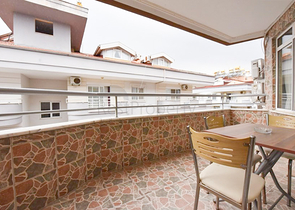 شقة 1+1 في منطقة أوبا على بعد 550 متر فقط من البحر 