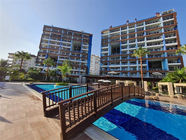 بنتهاوس 3+1 مطل على البحر في منطقة سيكجيلي