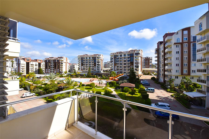 شقق في مجمع به بنية تحتية فندقية