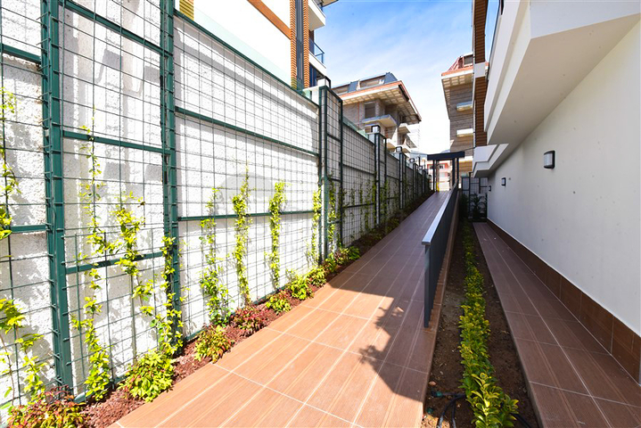 شقة 1+1 على بعد 300 متر فقط من شاطئ كليوباترا