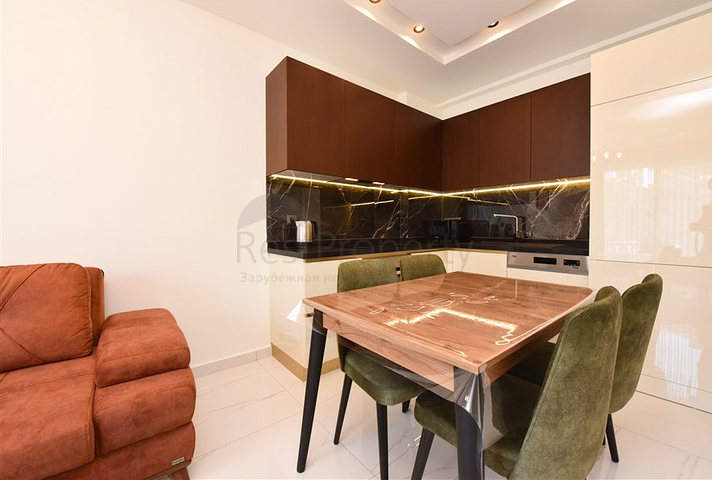 شقة 1+1 على بعد 300 متر فقط من شاطئ كليوباترا