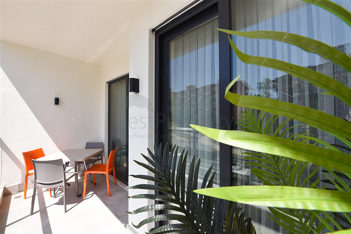 شقة 1+1 على بعد 300 متر فقط من شاطئ كليوباترا