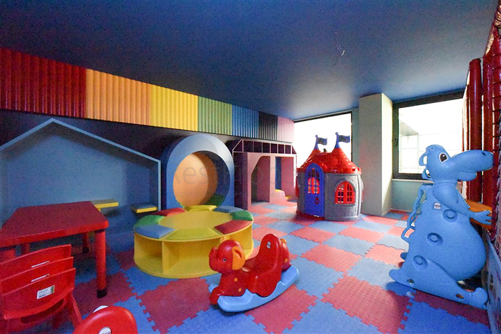 شقة 1+1 على بعد 300 متر فقط من شاطئ كليوباترا