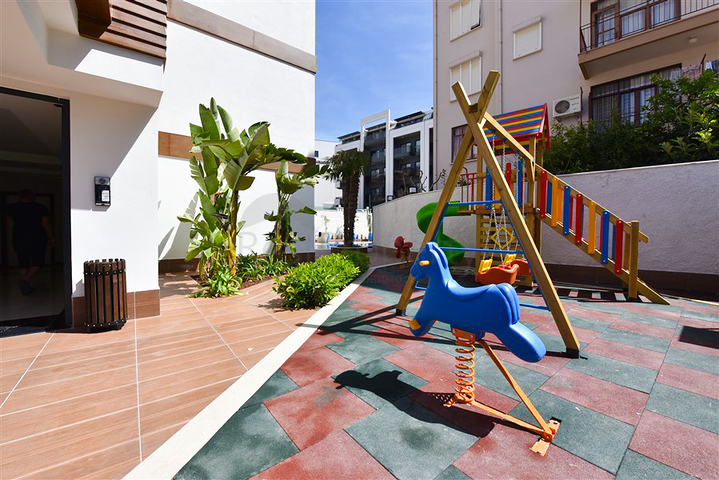 شقة 1+1 على بعد 300 متر فقط من شاطئ كليوباترا