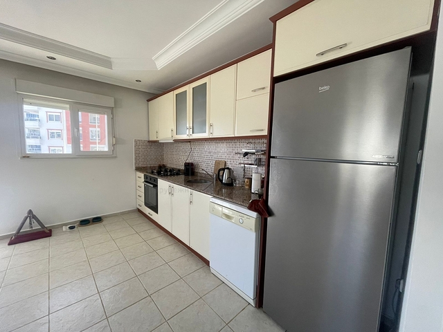 بنتهاوس 4 + 1 في مجمع مع الحد الأدنى من البنية التحتية في منطقة محمودلار