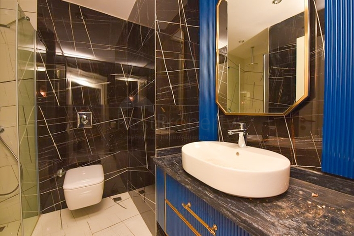 شقة مفروشة 1 + 1 على بعد 20 متر من البحر في منطقة أوبا