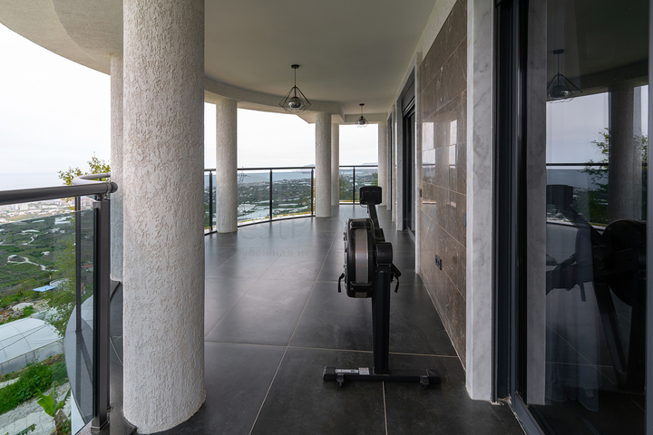 فيلا 4+1 في منطقة محمودلار 