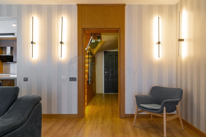 فيلا 4+1 في منطقة محمودلار 