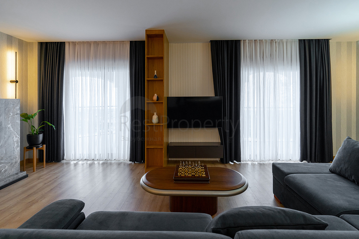 فيلا 4+1 في منطقة محمودلار 