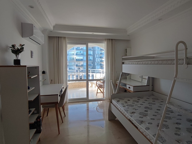 شقة عائلية 2+1 في منطقة توسمور