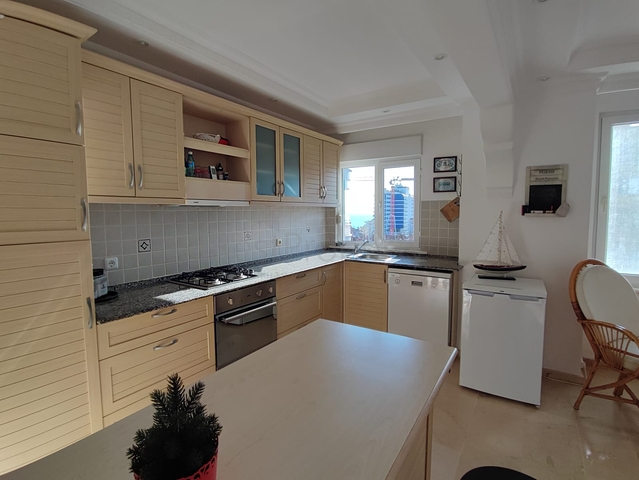 شقة عائلية 2+1 في منطقة توسمور