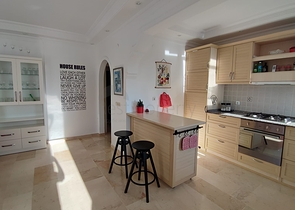 شقة عائلية 2+1 في منطقة توسمور