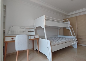 شقة عائلية 2+1 في منطقة توسمور