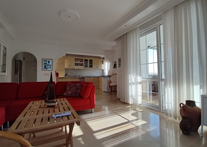 شقة عائلية 2+1 في منطقة توسمور